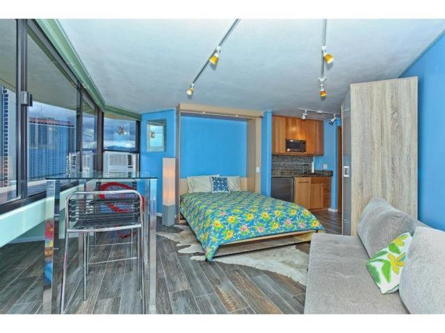 Spacious Studio W/ Parking, Beach/Mall/Park Honolulu Buitenkant foto