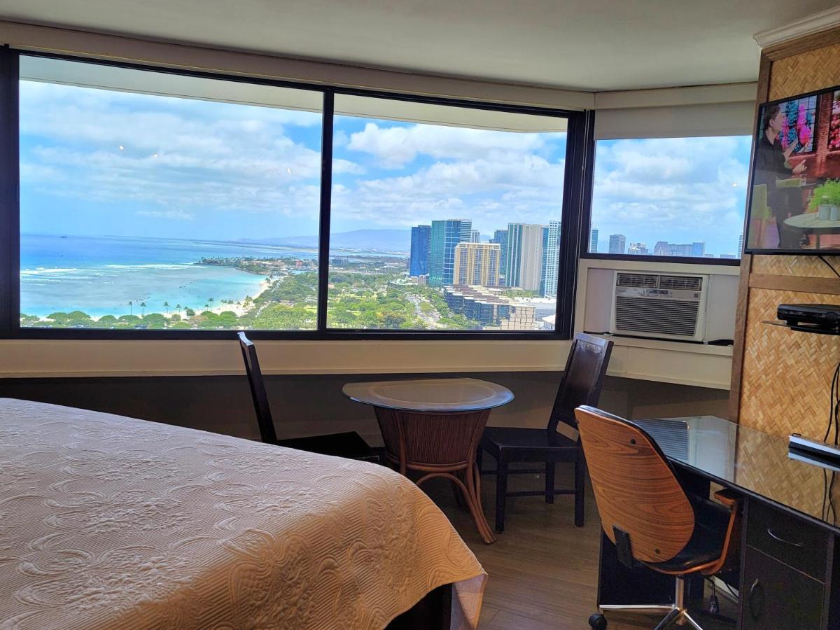 Spacious Studio W/ Parking, Beach/Mall/Park Honolulu Buitenkant foto